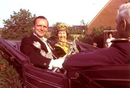 1973/74 S.M. Theo II. und Königin Christine Hodissen