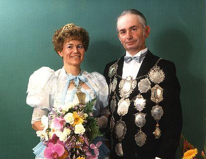 1985/86 S.M. Leo I. und Königin Franziska Hösen