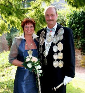 2009/10 S.M. Alfons I. und Königin Christiane Winzen